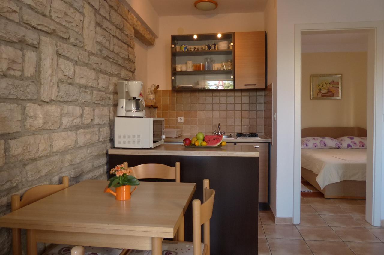 Apartment Petar Sukošan Extérieur photo